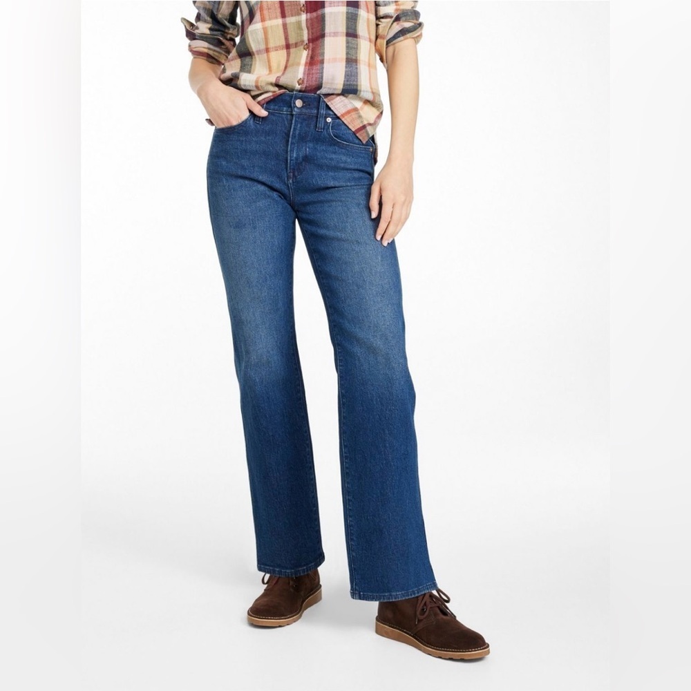 NWOT LL Bean medium wash classic fit straight leg denim jeans size 18 tall